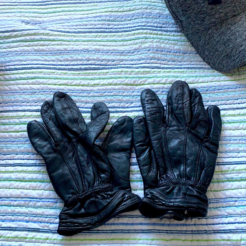 Free add on Driving Gloves